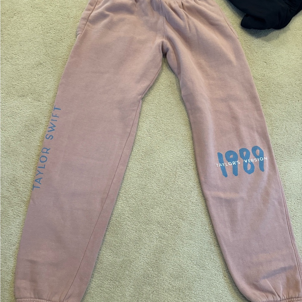 Taylor Swift Joggers - Pink - Tour Product